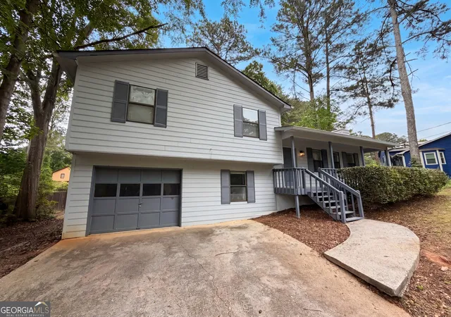 Photo 2 of Single family home for sale at 3193 Pinto Dr, Powder Springs, GA 30127 | MLS# 10763837 | Listing updated on 2026-08-29