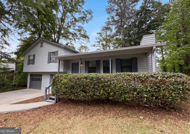 Photo 3 of Single family home for sale at 3193 Pinto Dr, Powder Springs, GA 30127 | MLS# 10763837 | Listing updated on 2026-08-29