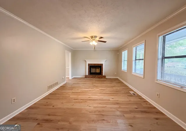 Photo 3 of Single family home for sale at 3193 Pinto Dr, Powder Springs, GA 30127 | MLS# 10763837 | Listing updated on 2026-08-29