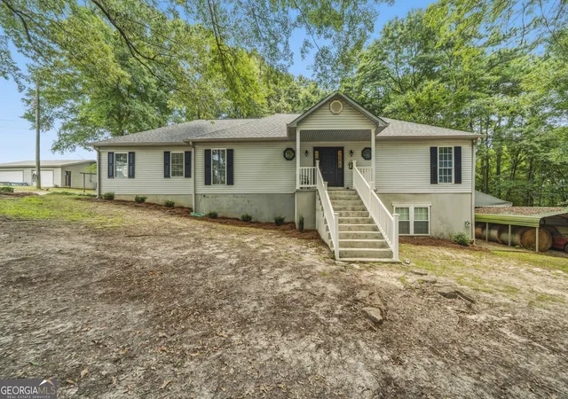 Photo 3 of Single family home for sale at 140 Bethlehem Church Rd, Gordon, GA 31031 | MLS# 10804961 | Listing updated on 2026-09-05