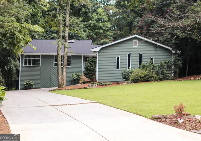 Photo 1 of Single family home for sale at 3882 Centre Ct, Peachtree Corners, GA 30092 | MLS# 10826052 | Listing updated on 2026-09-08
