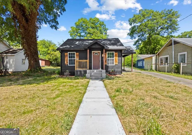 2nd image of 409 Calhoun Ave Ne, Rome, GA 30161 | MLS# 10737734