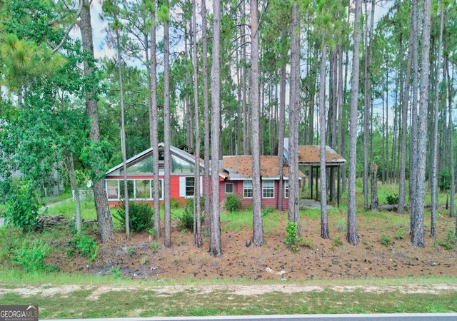 Homes for sale in Glennville, GA | 4421 Albert Rahn Rd, Glennville, GA 30427 | MLS# 10801606