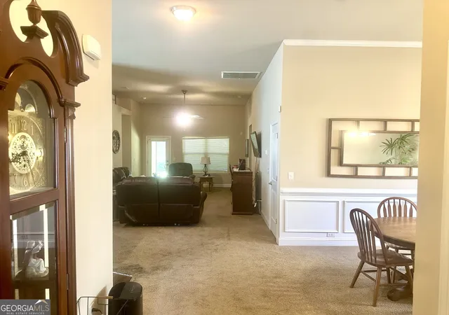 Photo 3 of Single family home for sale at 864 Crescent Ln, Griffin, GA 30224 | MLS# 10822739 | Listing updated on 2026-09-18