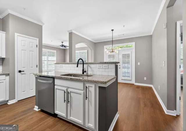 Homes for sale in Alpharetta, GA | 1965 Nocturne Dr #1102, Alpharetta, GA 30009 | MLS# 10730374