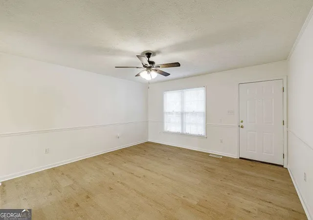 Photo 4 of Single family home for sale at 135 Longbranch Ct, Athens, GA 30605 | MLS# 10786464 | Listing updated on 2026-09-04
