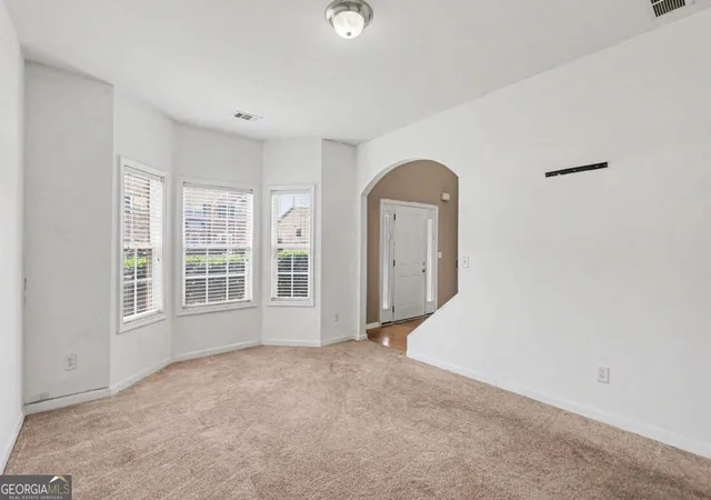 4th image of 7969 Hawks Nest Trl, Lithia Springs, GA 30122 | MLS# 10817040