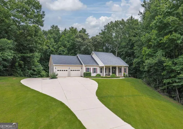 2nd image of 3627 E Hall Rd, Gainesville, GA 30507 | MLS# 10793238