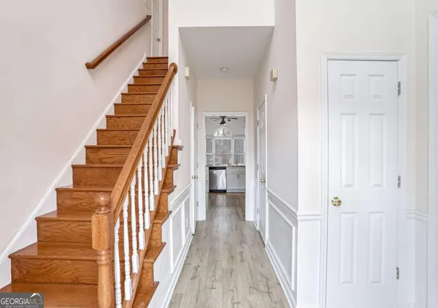 2nd image of 1547 Welch Ct, Suwanee, GA 30024 | MLS# 10428397