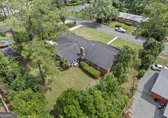 Photo 3 of Single family home for sale at 147 W Magnolia St, Jesup, GA 31545 | MLS# 10815487 | Listing updated on 2026-08-25