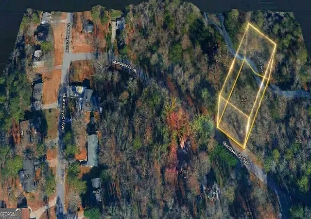Photo 4 of Sale Pending at 4343 Mandalay Dr, Lilburn, GA 30047 | MLS# 10795801 | Listing updated on 2026-09-30