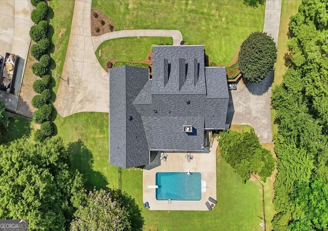 Photo 3 of Sale Pending at 70 Quail Hollow Rd, Griffin, GA 30224 | MLS# 10815089 | Listing updated on 2026-10-02