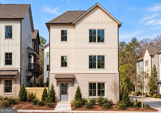 Photo 1 of Single family home for sale at 3304 Stillwood Ln, Hapeville, GA 30354 | MLS# 10668962 | Listing updated on 2026-10-26