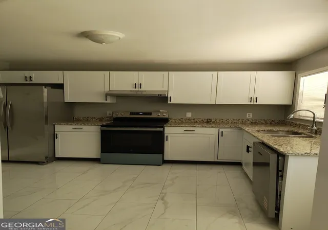 image of 7327 Howard Cir, Jonesboro, GA 30236 | MLS# 10742678
