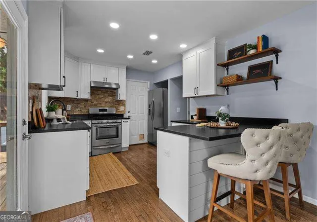 2nd image of 1175 Haven Brook Wy, Brookhaven, GA 30319 | MLS# 10820828