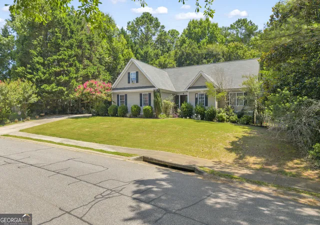 2nd image of 905 Daisy Ln, Athens, GA 30605 | MLS# 10819185