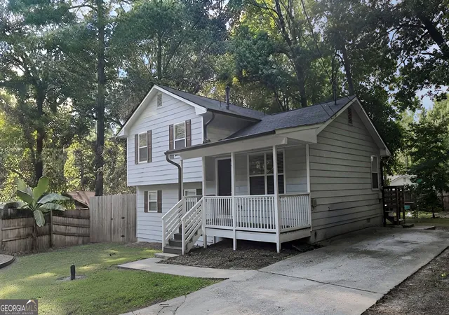 Photo 2 of Sale Pending at 141 Hemlock Cir, Lawrenceville, GA 30046 | MLS# 10824021 | Listing updated on 2026-09-12