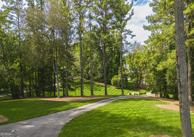 Photo 3 of Mansion for sale at 1985 Birmingham Rd, Alpharetta, GA 30004 | MLS# 10827535 | Listing updated on 2026-09-02