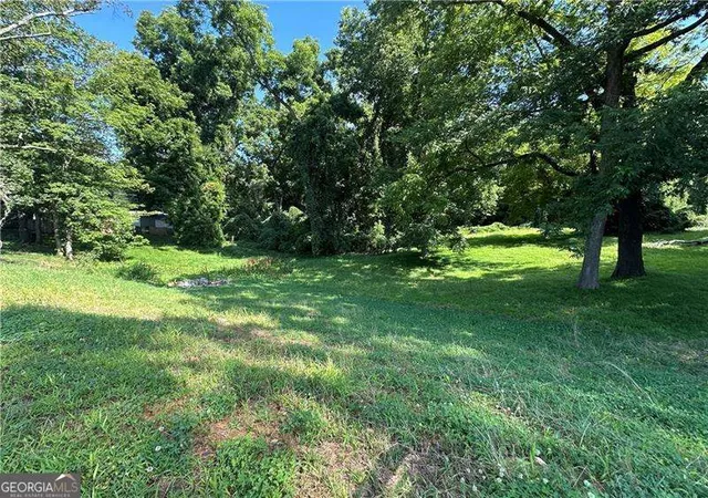 2nd image of 4490 Northside Dr, Acworth, GA 30101 | MLS# 10819739