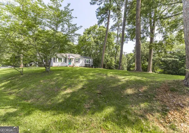 Homes for sale in Macon, GA | 2411 Old Holton Rd, Macon, GA 31204 | MLS# 10799234