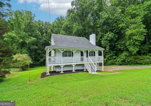 3rd image of 179 Graison Ln, Dallas, GA 30157 | MLS# 10801791