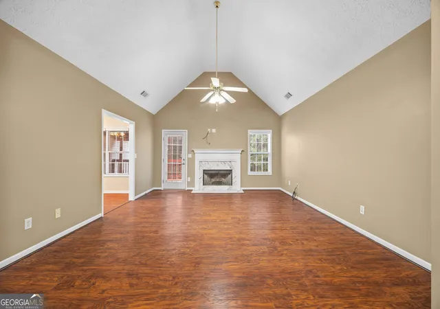 Photo 4 of Single family home for sale at 20 Alcovy Forest Wy, Covington, GA 30014 | MLS# 10820001 | Listing updated on 2026-10-08