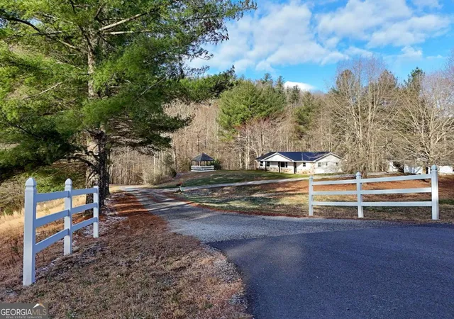 2nd image of 32 Whippoorwill Wy, Blairsville, GA 30512 | MLS# 10716034