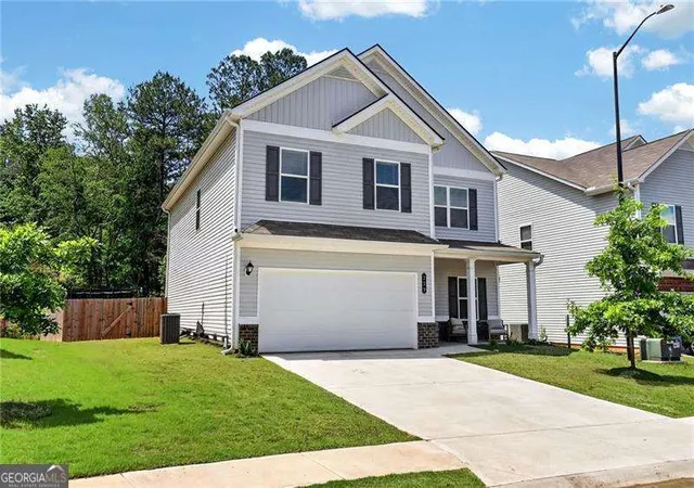 2nd image of 229 Sycamore Dr, Calhoun, GA 30701 | MLS# 10754132