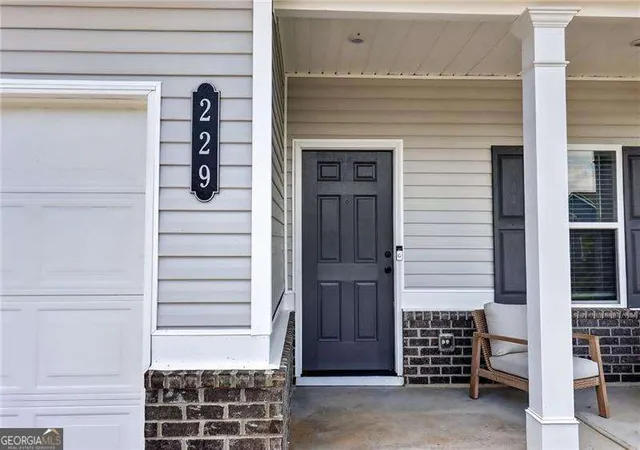 4th image of 229 Sycamore Dr, Calhoun, GA 30701 | MLS# 10754132