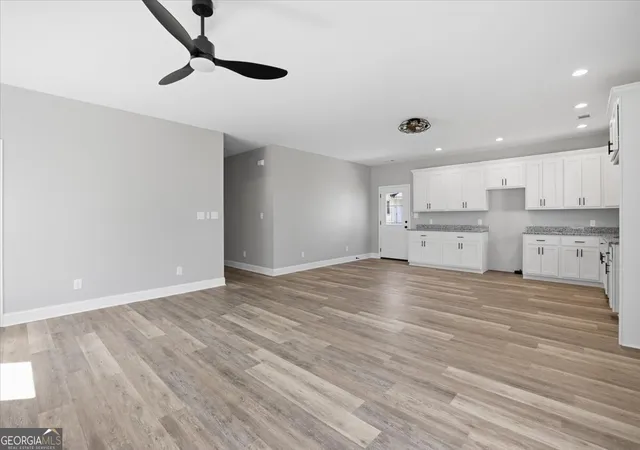 Photo 3 of Single family home for sale at 854 Plant St, Macon, GA 31201 | MLS# 10718677 | Listing updated on 2026-04-09
