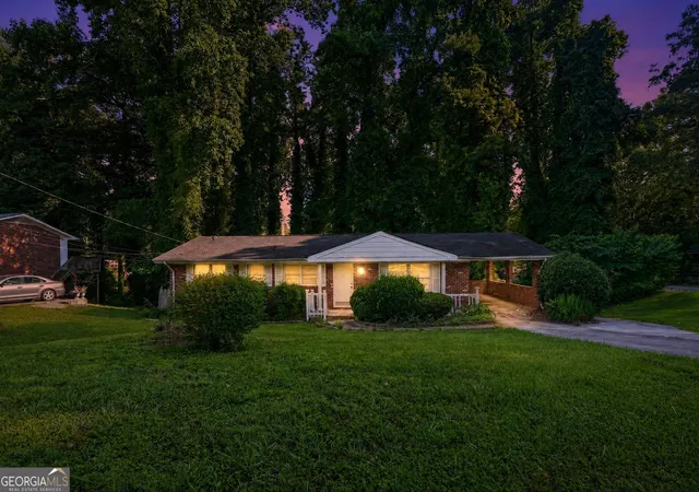 2nd image of 3279 Tulip Dr, Decatur, GA 30032 | MLS# 10783606