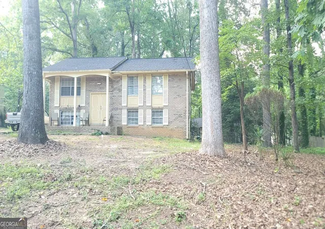 Photo 3 of Single family home for sale at 3095 Fern Valley Dr Sw, Marietta, GA 30008 | MLS# 10822892 | Listing updated on 2026-08-24