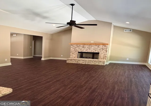 2nd image of 168 Oak Leaf Cir Se, Eatonton, GA 31024 | MLS# 10812503
