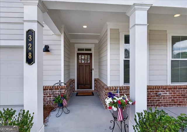 3rd image of 328 Mcqueen Wy, Canton, GA 30115 | MLS# 10801487