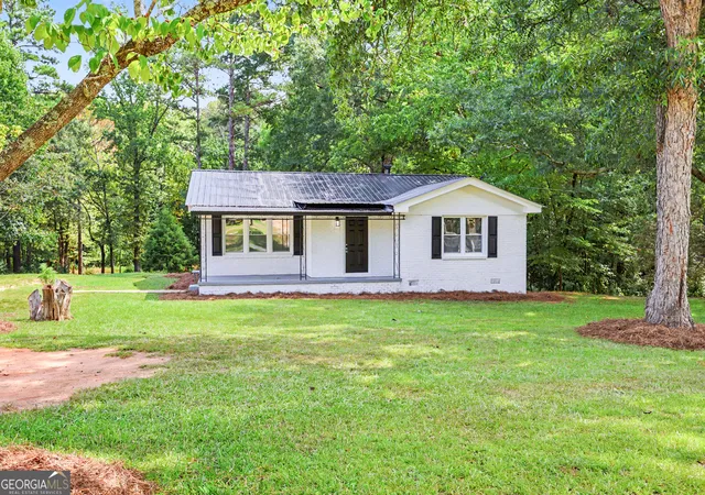 Photo 3 of Single family home for sale at 25 Mimosa Rd, Covington, GA 30016 | MLS# 10835591 | Listing updated on 2026-09-11