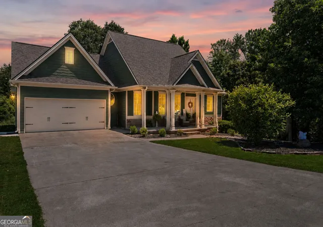 1st image of 130 Riverboat Dr Sw, Adairsville, GA 30103 | MLS# 10780613