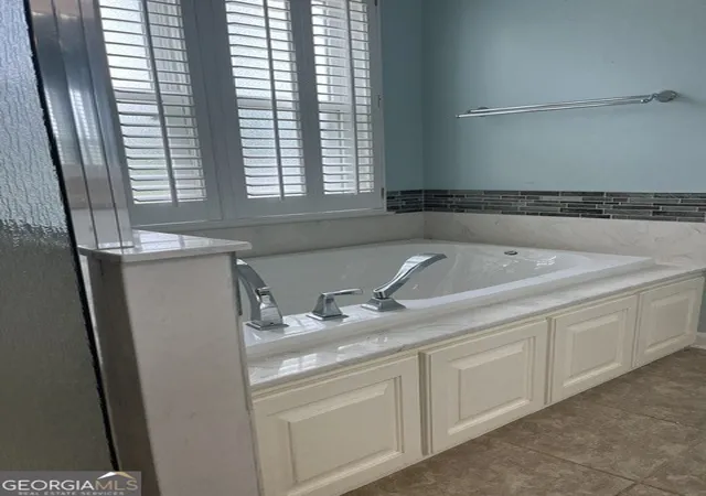 3rd image of 106 S Cambridge Dr, Milledgeville, GA 31061 | MLS# 10813973