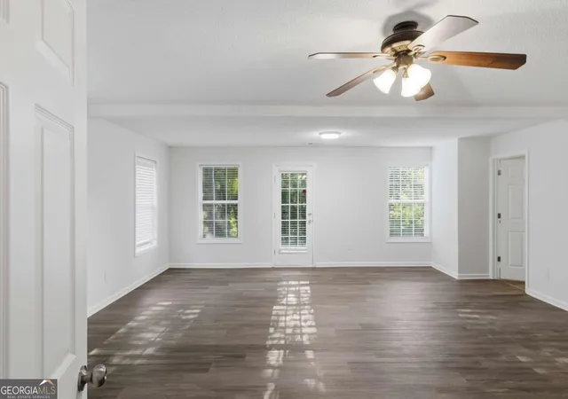 3rd image of 11657 Flemming Ct, Hampton, GA 30228 | MLS# 10731293