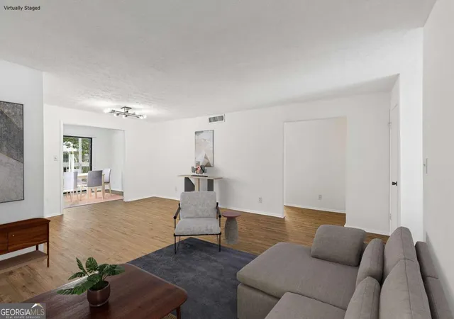 Photo 3 of Condo for sale at 106 Cedar Ct Se, Marietta, GA 30067 | MLS# 10780236 | Listing updated on 2026-08-14