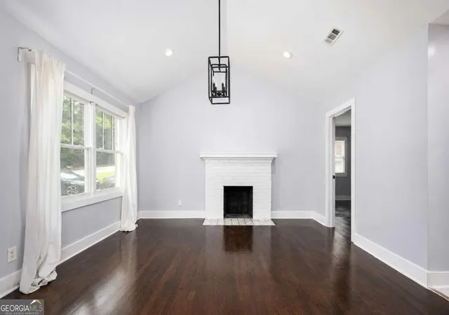 Photo 3 of Single family home for sale at 1492 Sharon St Nw, Atlanta, GA 30314 | MLS# 10822449 | Listing updated on 2026-09-11