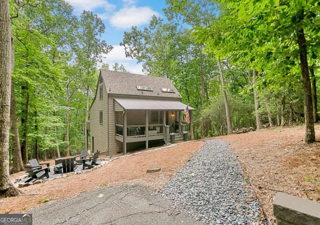 1st image of 233 Lone Wolf Trl, Jasper, GA 30143 | MLS# 10791039