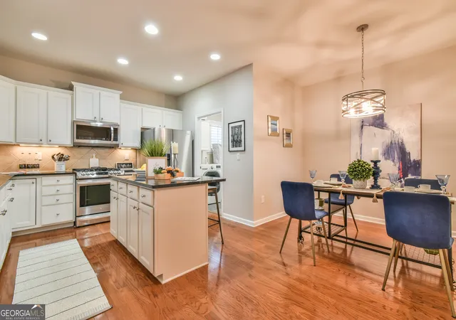 Photo 4 of Single family home for sale at 5921 Bellflower Way, Hoschton, GA 30548 | MLS# 10656992 | Listing updated on 2026-09-24