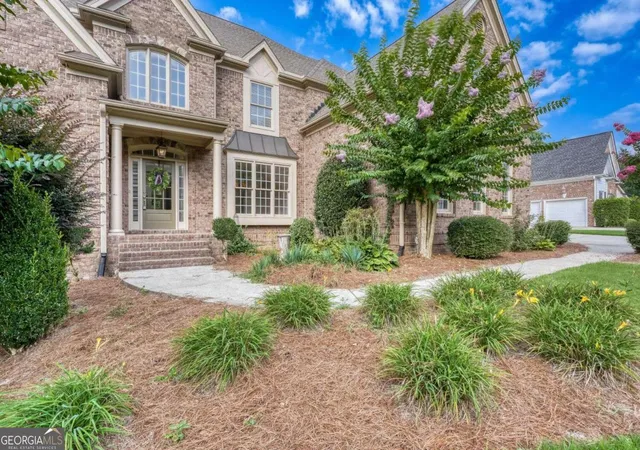 3rd image of 2180 Enclave Mill Dr, Dacula, GA 30019 | MLS# 10818261