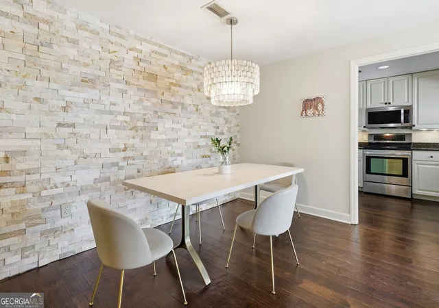 Listing Photo 1 - Condo for sale in building located at 195 14th St, Atlanta, GA 30309 - Unit #1602