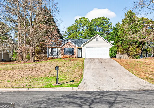 Homes for sale in Auburn, GA | 1411 Elliotts Ln, Auburn, GA 30011 | MLS# 10714615