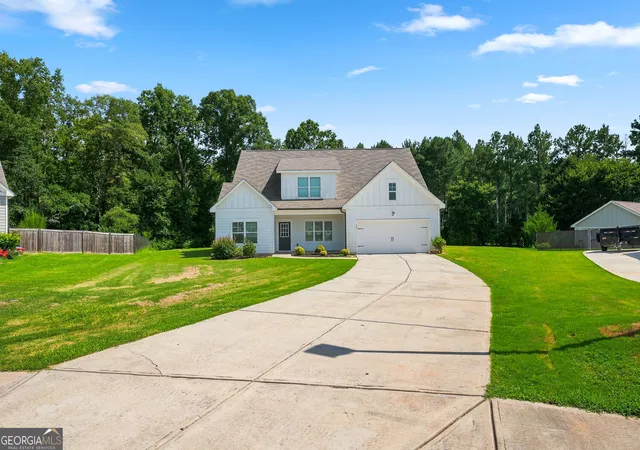 Photo 2 of Single family home for sale at 408 Glenn Trl, Winder, GA 30680 | MLS# 10836884 | Listing updated on 2026-09-14