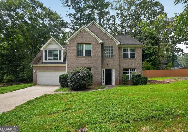 2nd image of 5499 Sigman St, Stone Mountain, GA 30083 | MLS# 10820553