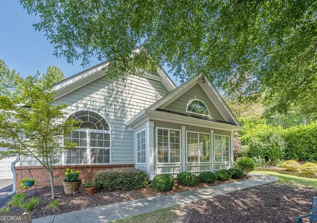 Photo 1 of Condo for sale at 2943 Oakside Cir, Alpharetta, GA 30004 | MLS# 10828522 | Listing updated on 2026-09-02