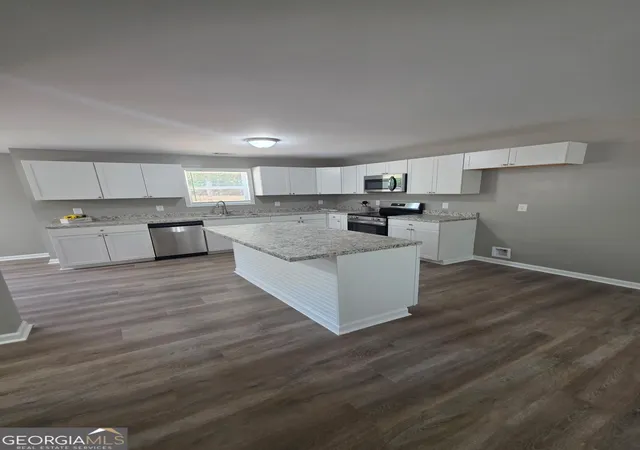 Photo 3 of Single family home for sale at 5133 C M Copelan Road, Watkinsville, GA 30677 | MLS# 10825085 | Listing updated on 2026-09-17