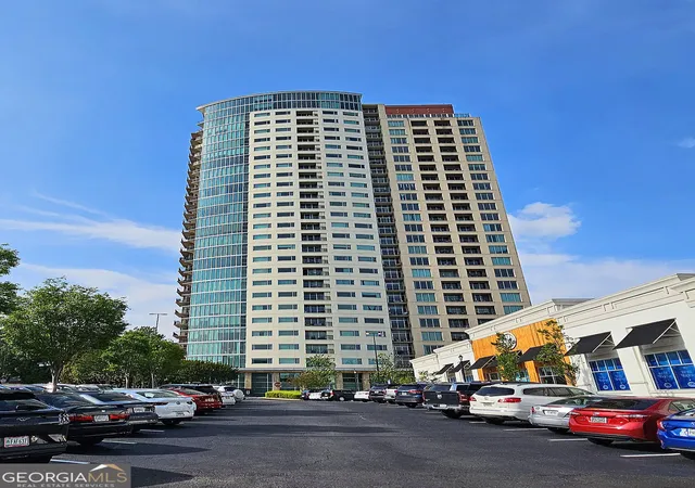 Condo for sale at 4561 Olde Perimeter Wy #604, Atlanta, GA 30346 | MLS# 10833715